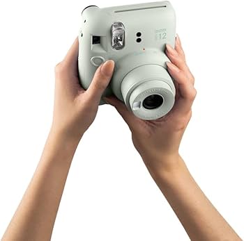 instax Mini 12 Camera, Mint Green : Amazon.ca: Electronics