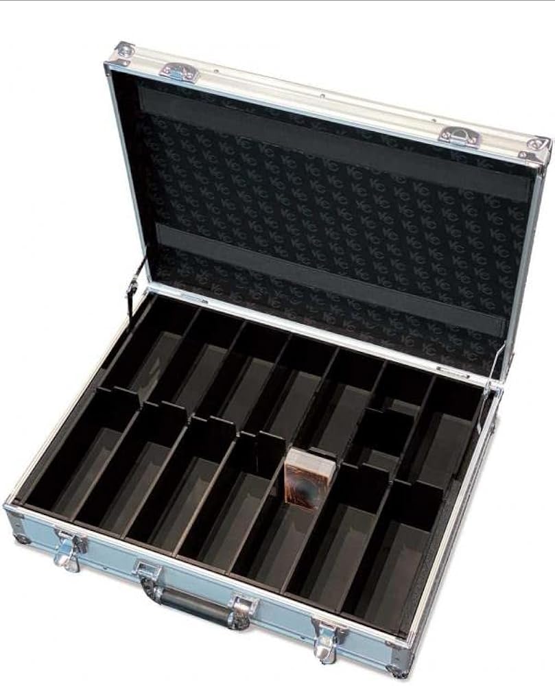 Amazon.co.jp: コナミ 遊戯王OCG デュエルモンスターズ(25周年記念版