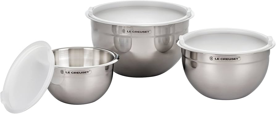 Amazon.com: Le Creuset Set of 3 Nested Mixing Bowls w/Nonslip