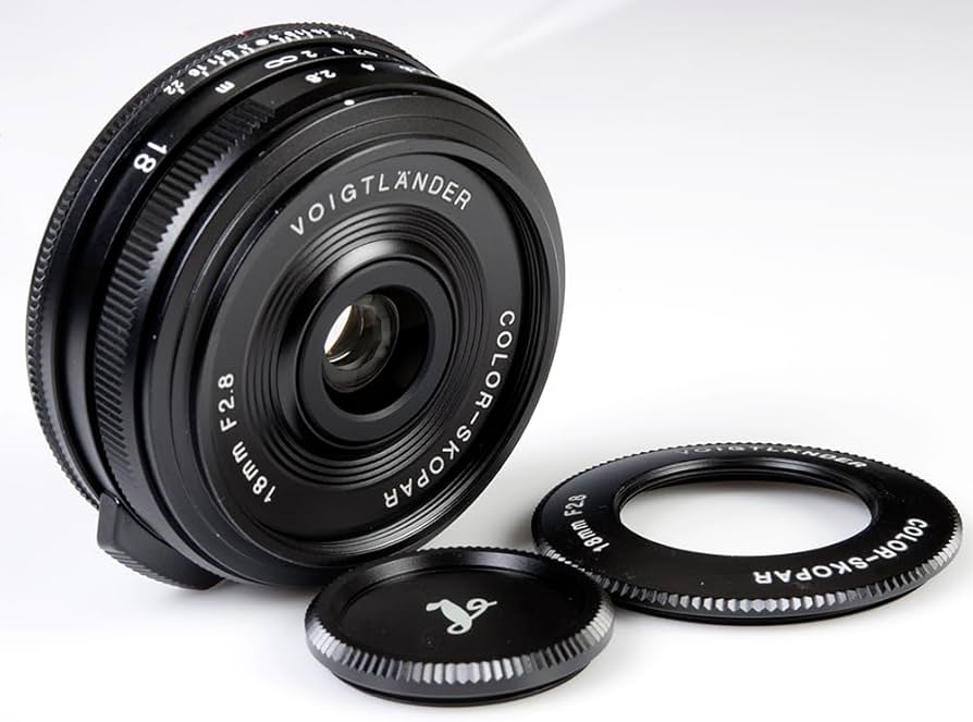 Amazon.com : Voigtländer Voigtlander Fujifim X 18mm F2.8 Color