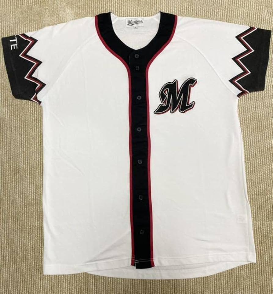 Amazon.co.jp: 千葉ロッテマリーンズ 誠ユニフォーム ギザユニフォーム