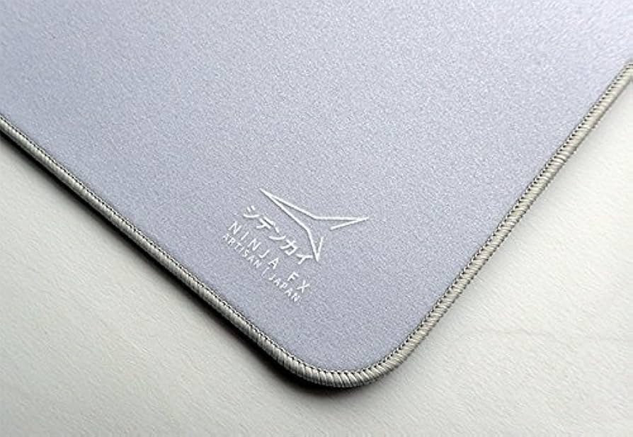 Artisan FX Shidenkai V2 Mid XL White 【公式通販】