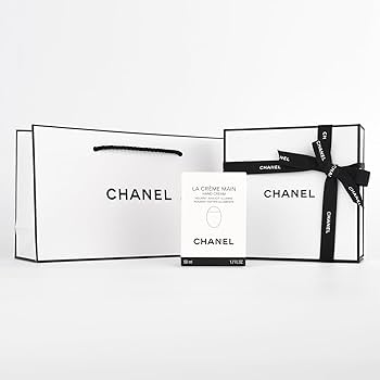 Amazon.co.jp: 【国内正規品】CHANEL シャネル ラ クレーム マン