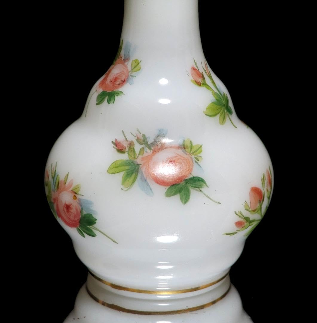 オールド・バカラ 純白 薔薇文 オパーリンクリスタル製 金彩エナメル