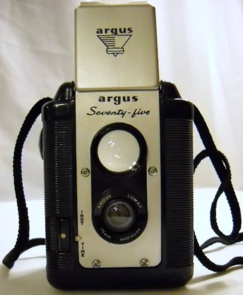 Amazon.com : Vintage Argus Seventy-Five Camera w/Argus 75mm Lumar