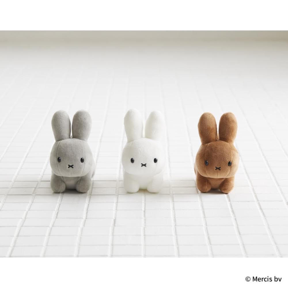 Amazon.co.jp: セキグチ Brunaファミリー うさぎ(Grey) ぬいぐるみ SS