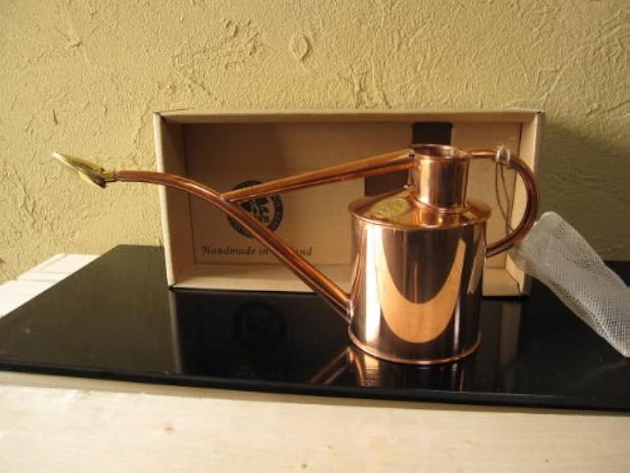 Amazon.co.jp: 英国製じょうろ 銅製 ジョウロハンドメイド 銅製の1.0L