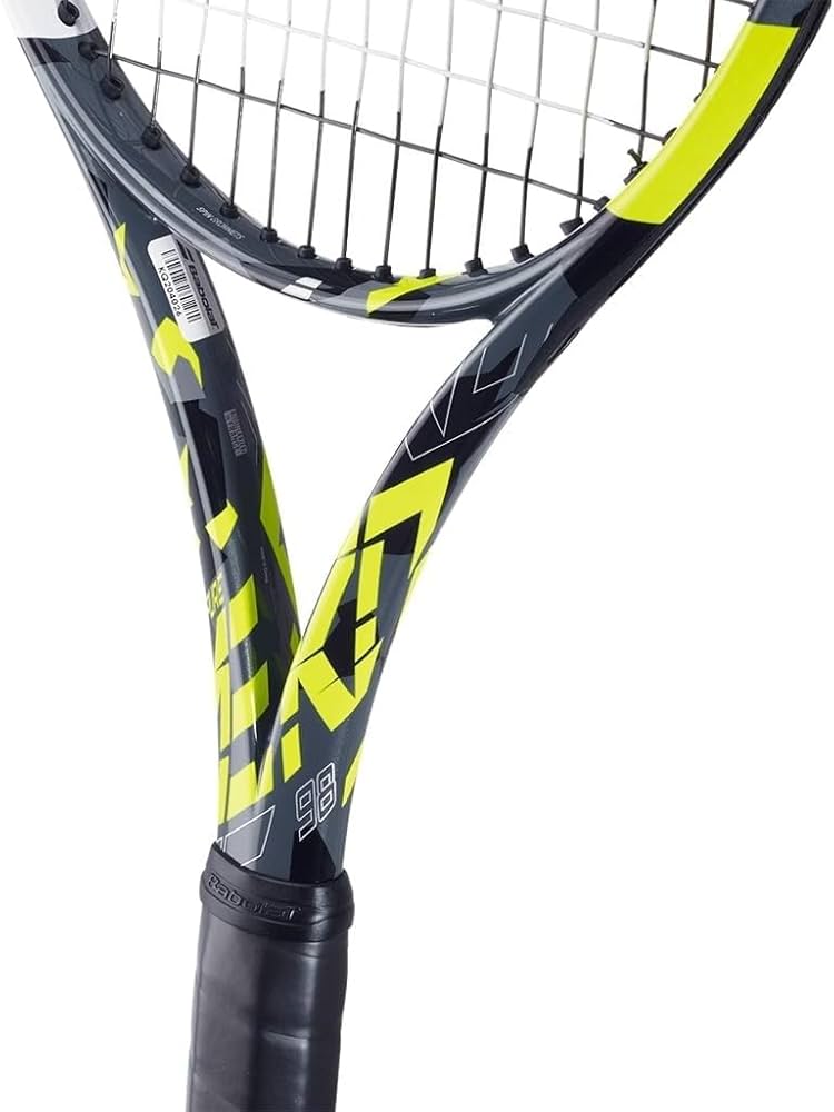 Amazon | Babolat Pure Aero 98 テニスラケット (ストリングと
