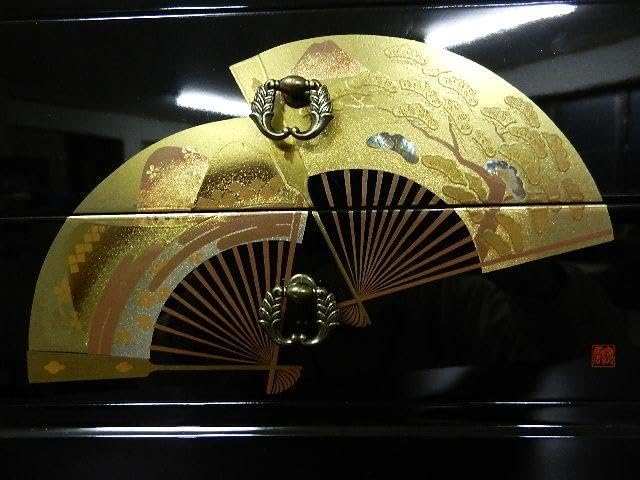 Amazon.co.jp: 会津塗り金彩扇面蒔絵二段小箪笥（小引き出し、小物入れ