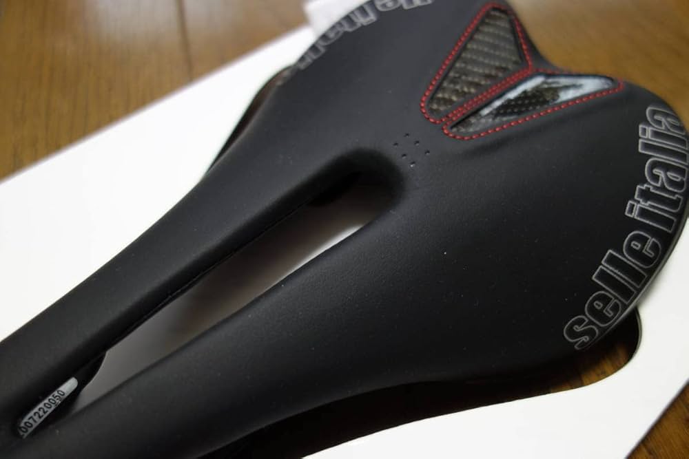 Amazon | セライタリア 135g SLR Kit Carbonio FLOW S2 Selle Italia