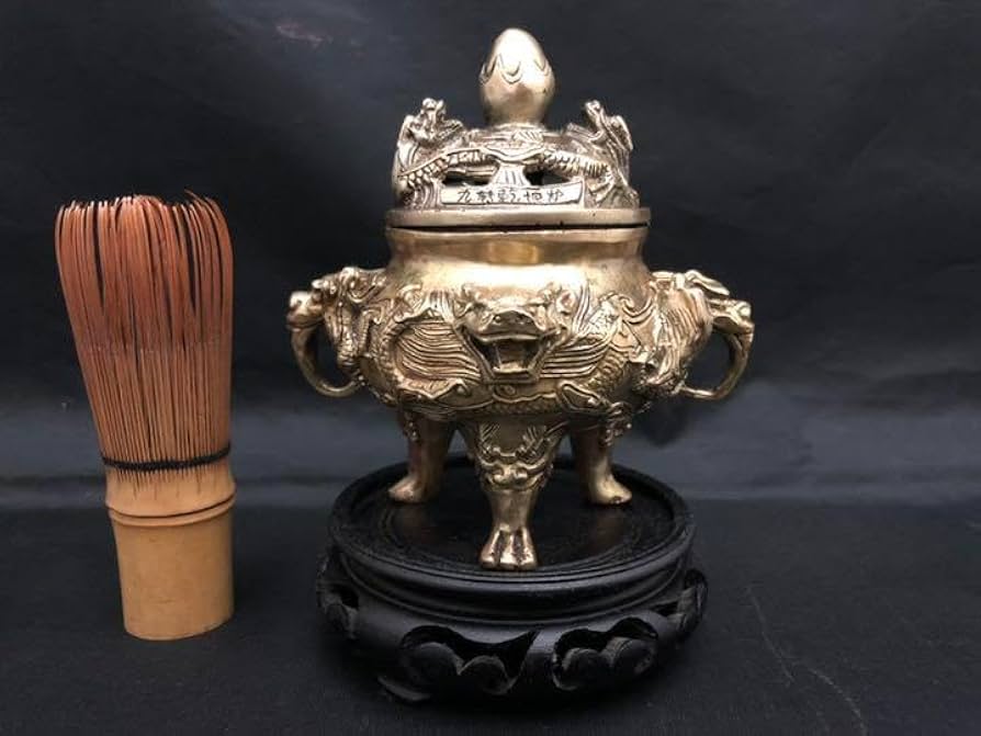 Amazon.co.jp: 香炉 大明宣徳 黄銅 彫刻 置物 台座 開運 風水 骨董 古