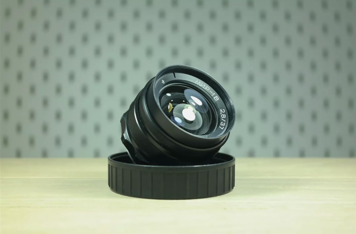 Amazon | Russian Lens MIR-1B, 1V 37mm/f2.8 Black M42 Mount, USSR