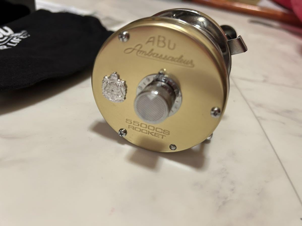 Amazon.co.jp: アンバサダー 5500CS rocket アブガルシア シャンパン