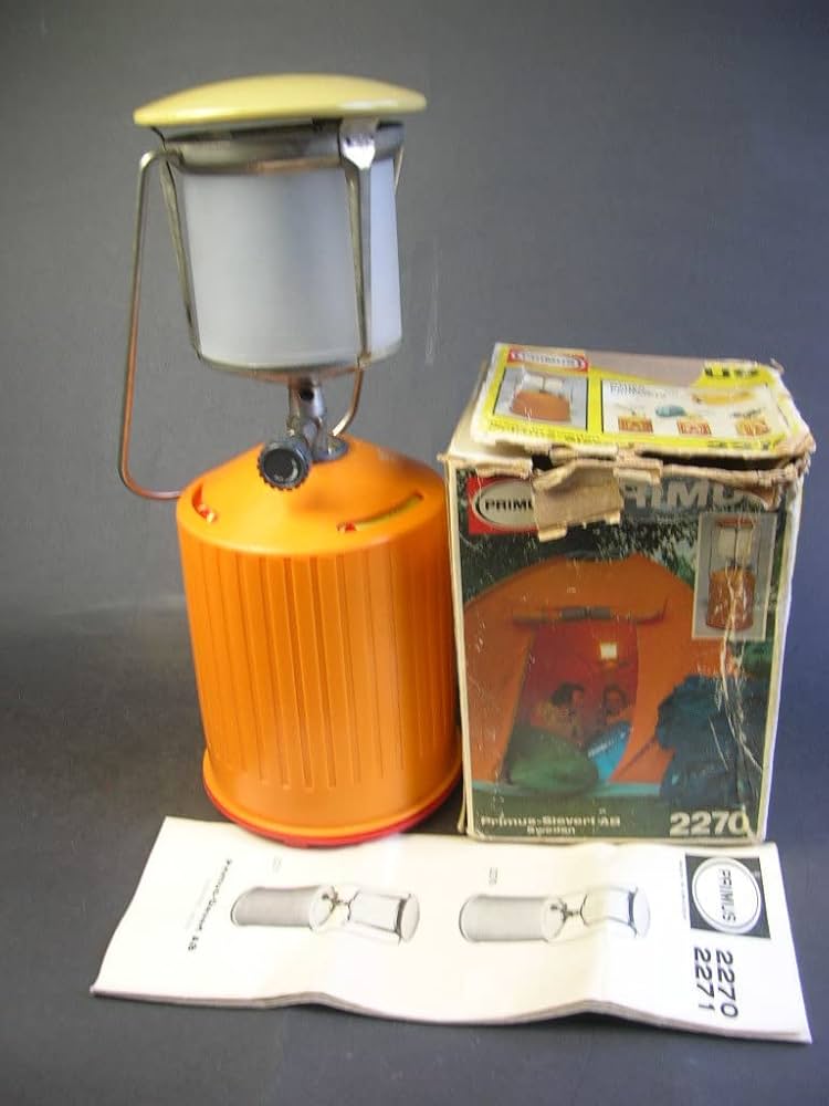 Amazon.co.jp: 点灯化 稼働品 プリムス 2270 ガスランタン