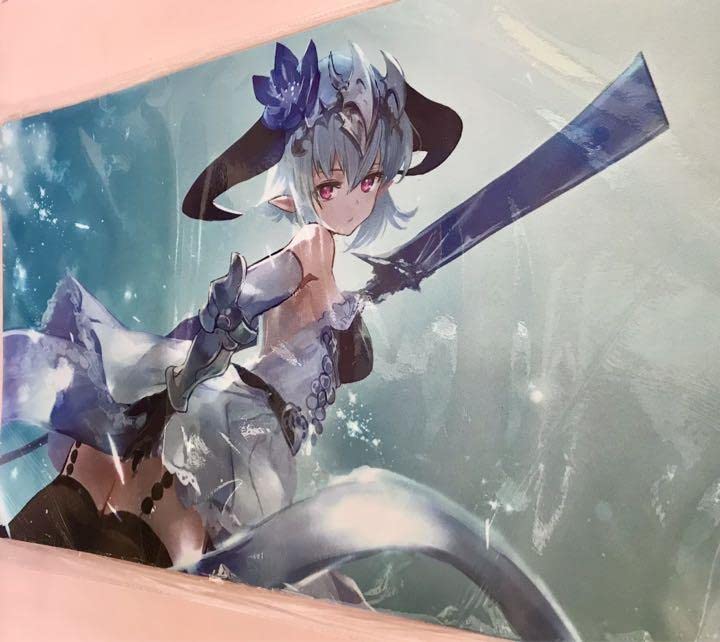 Amazon.co.jp: シャドバ プレイマット 銀氷のドラゴニュート フィル