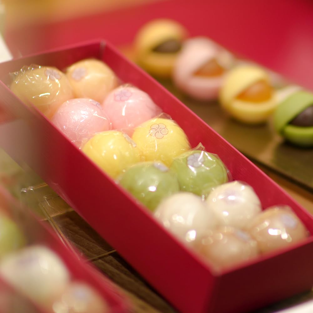 Amazon.co.jp: 横浜元町 香炉庵 彩りフルーツ大福 8個 (冷凍便) YF-YD