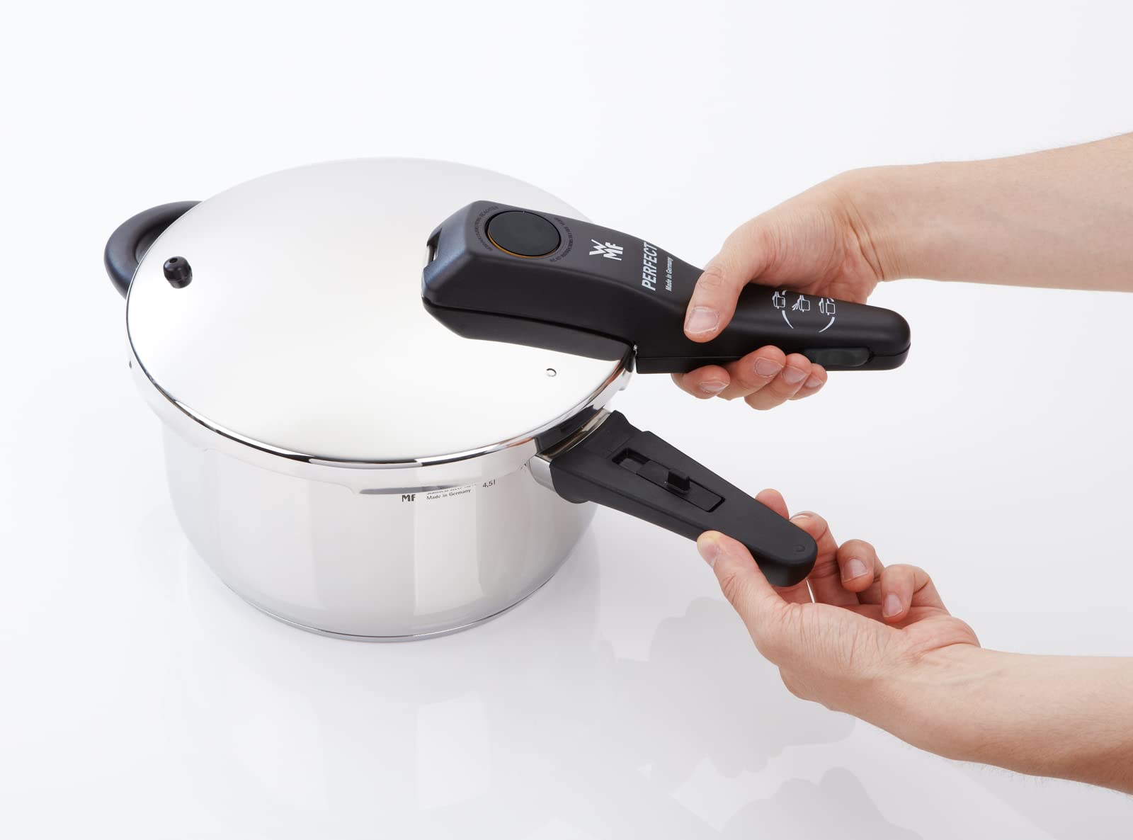 Amazon｜WMF (ヴェーエムエフ) パーフェクトS 圧力鍋 4.5L IH ガス火