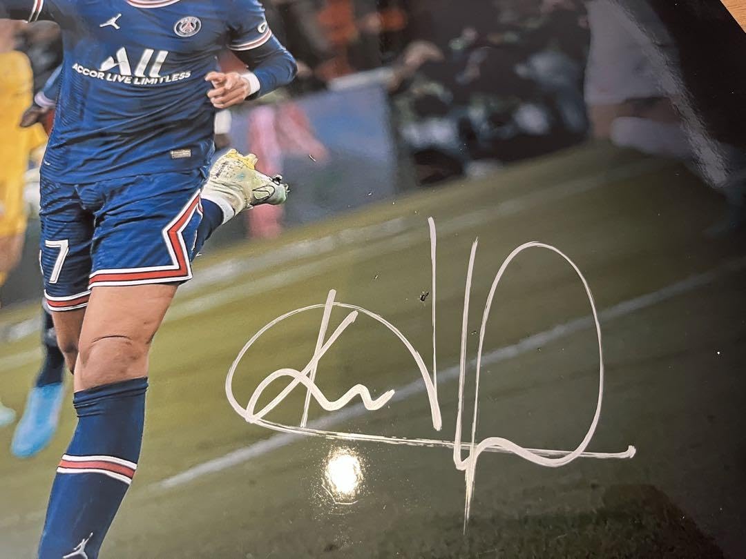 Amazon.co.jp: エンバペ 直筆サインフォト PANINI Authentic 世界50枚