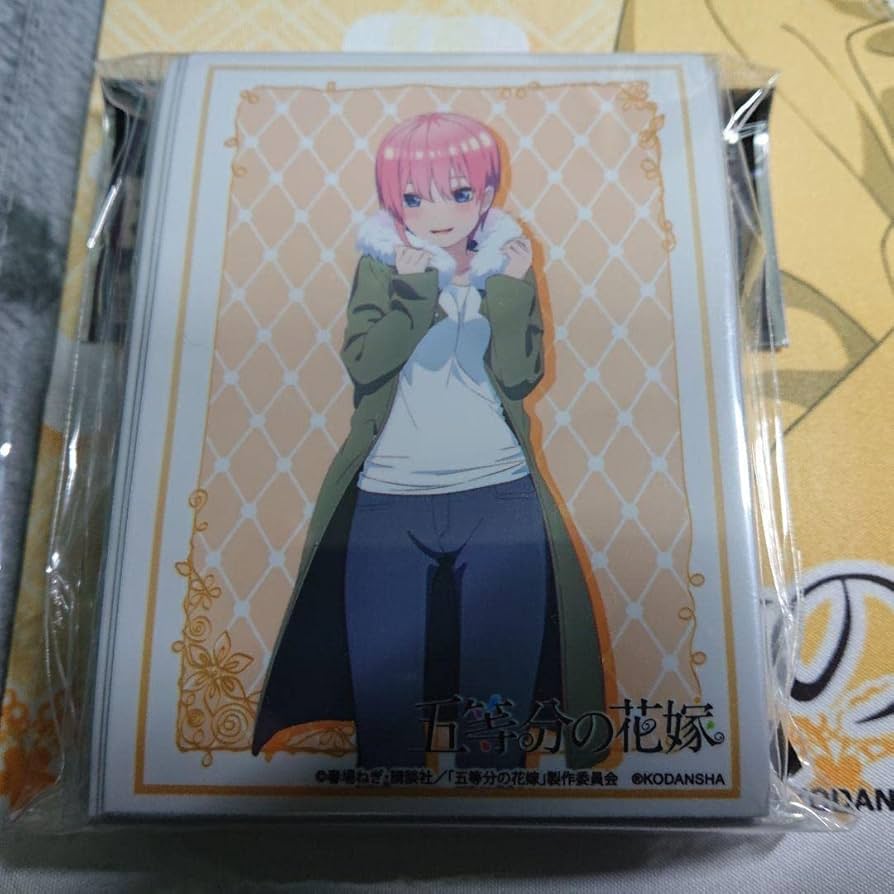 Amazon | 五等分の花嫁 私服&コート 中野 一花 スリーブ&プレイマット