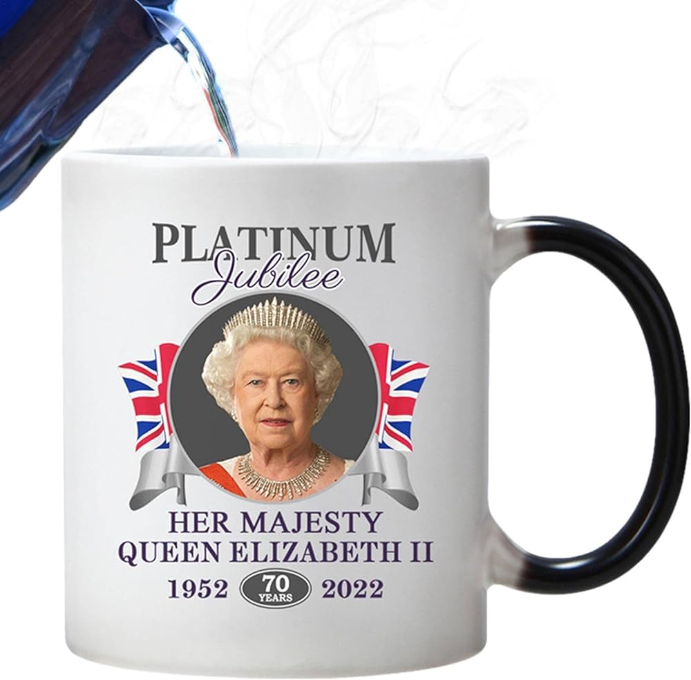 Amazon.co.jp: エリザベス女王 プラチナ記念マグカップ グッズ