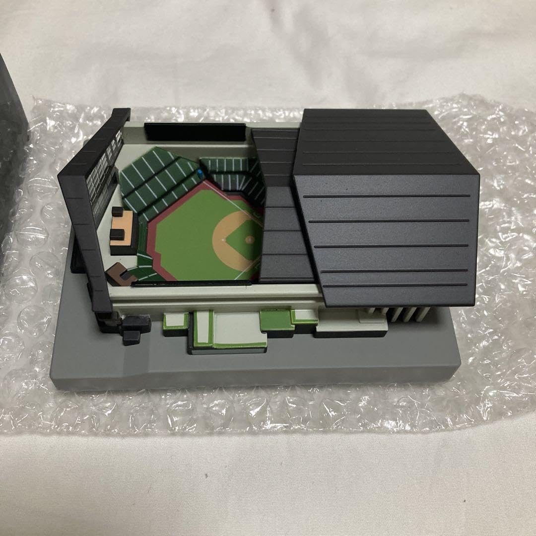 Amazon.co.jp: 北海道ファイターズ FAV限定 エスコンフィールド 模型