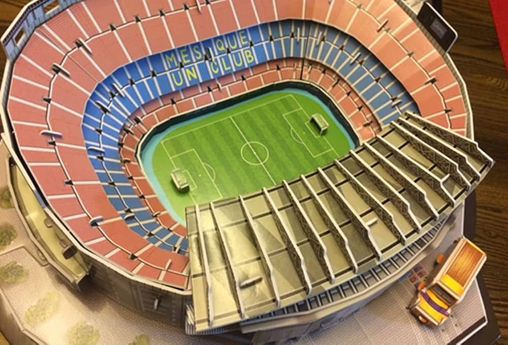 Amazon.co.jp: カンプノウスタジアムモデル、DIY教育玩具バルセロナ