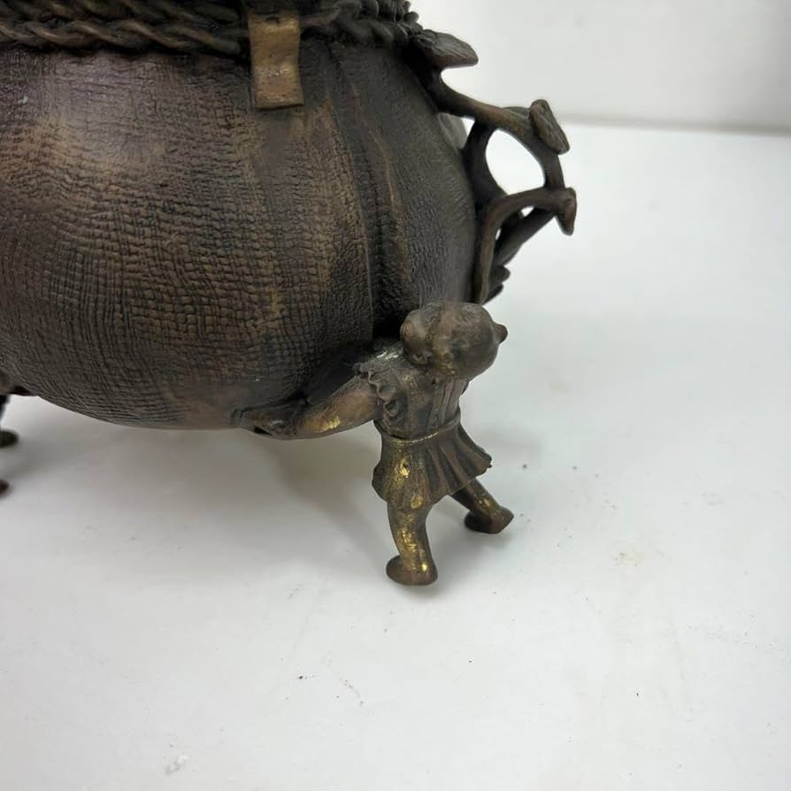 Amazon｜中国 大明宣徳年製 香炉 香道具 銅 1.7kg 置物 工芸 骨董