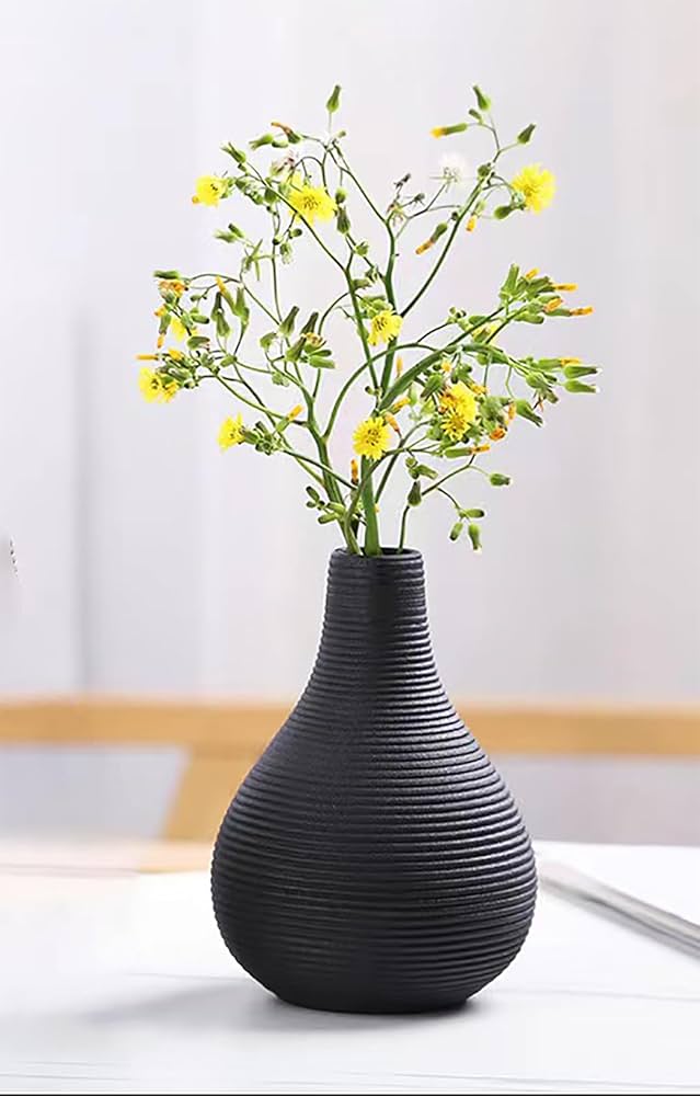 Amazon.co.jp: 花瓶 おしゃれ 花瓶 黒 陶器 ミニ花器 一輪挿し