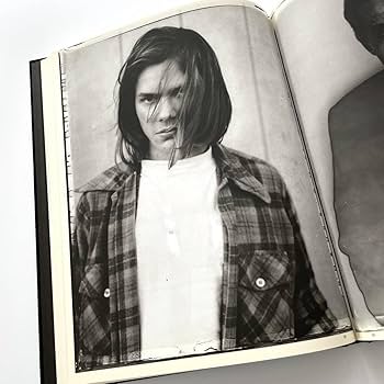 Amazon.co.jp: GUS VAN SANT 写真集 108 PORTRAITS ガスヴァンサント
