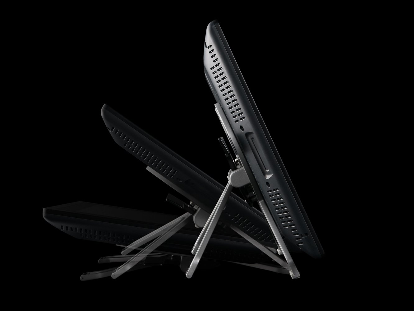 Amazon.co.jp: Wacom 液晶タブレット 大画面21.3インチ 画面に