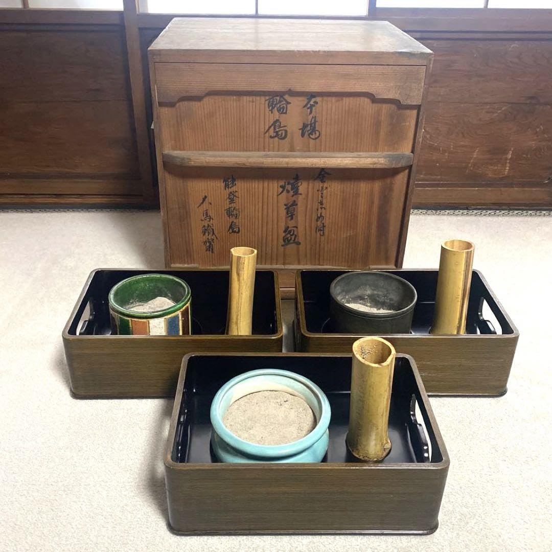 能登輪島塗木製正方形脚付き盆 黒と茶色の木目（10枚入り） 【公式通販】