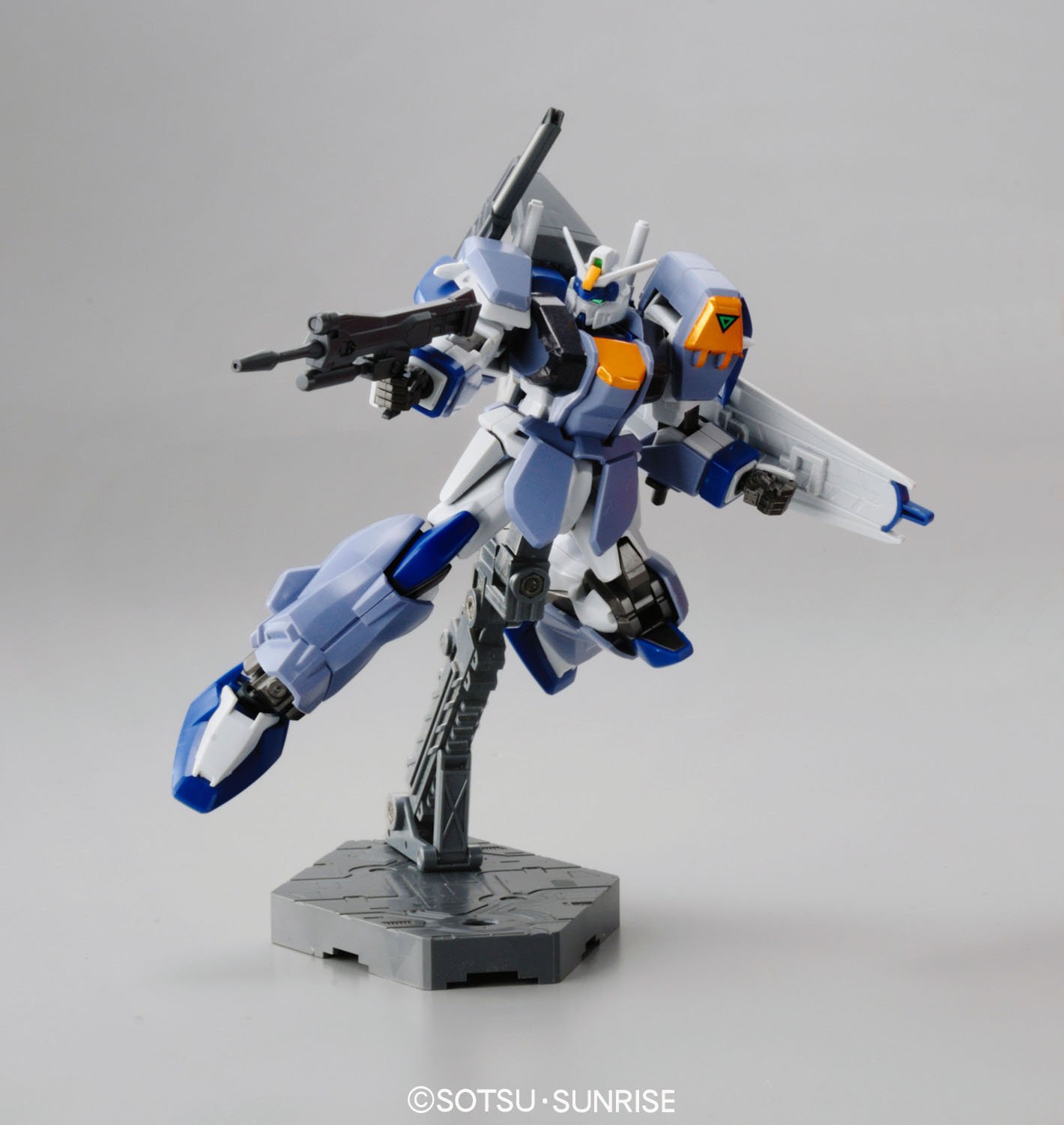 Amazon | HG 1/144 R-02 GAT-X102 デュエルガンダム (機動戦士ガンダム