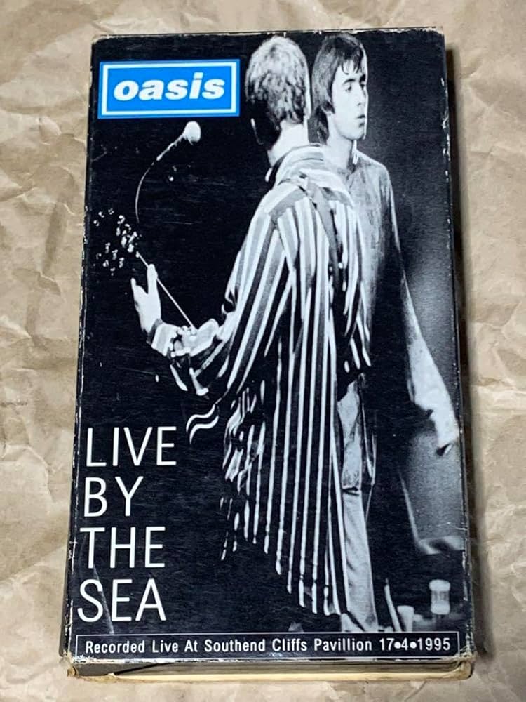 Amazon.co.jp: Oasis Live By the Sea VHS オアシス ライブビデオ