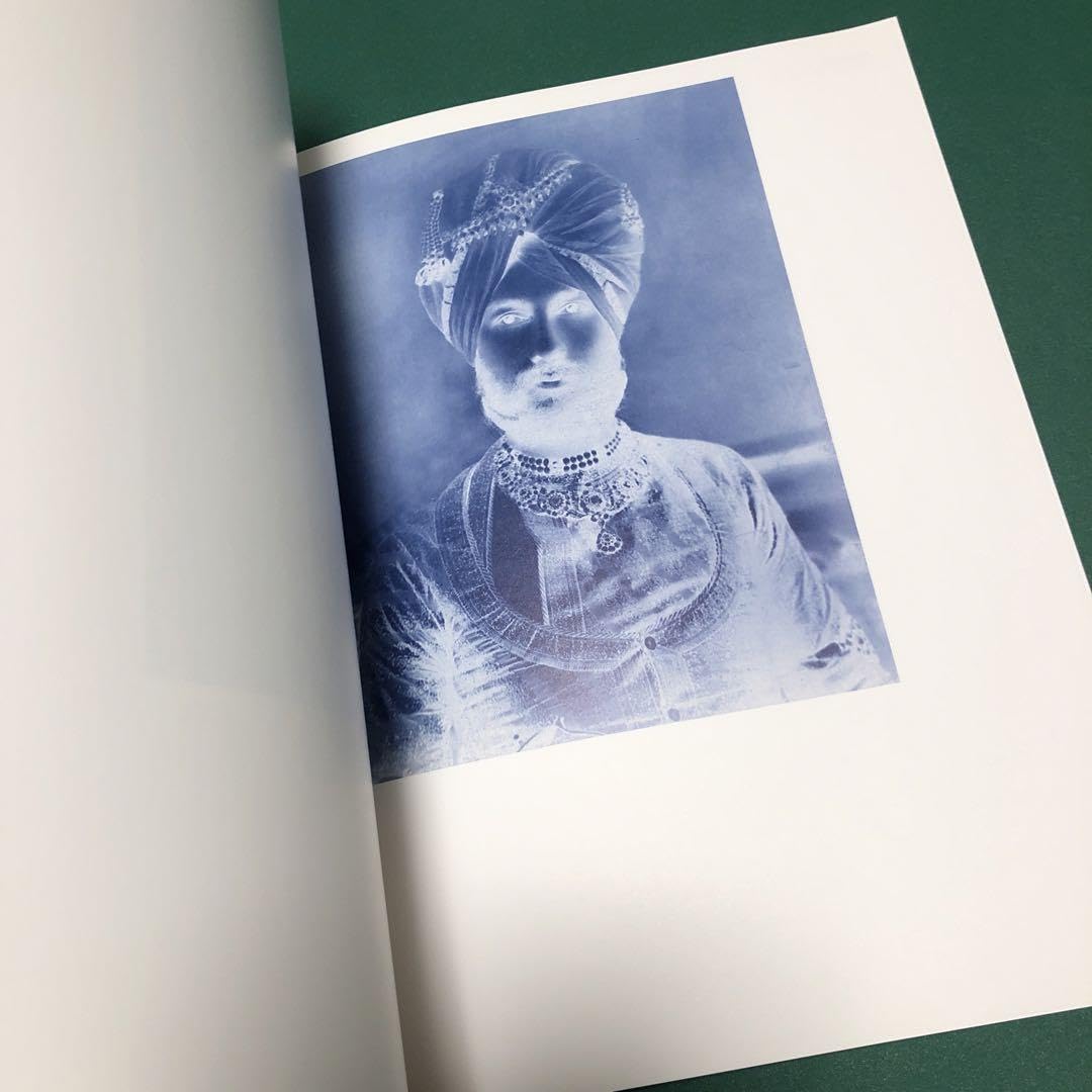 Amazon.co.jp: Thomas Ruff Lichten トーマスルフ 作品集 : おもちゃ