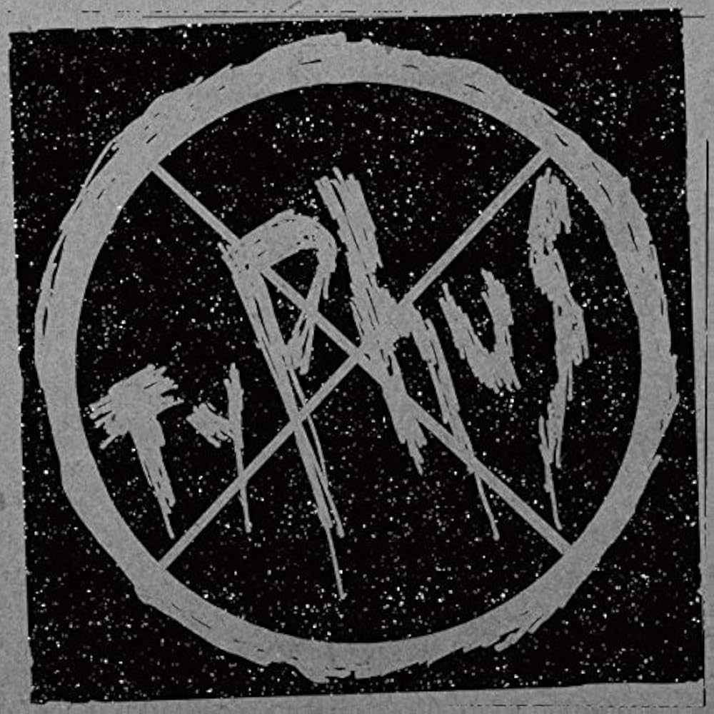 Amazon.co.jp: チフス: ミュージック