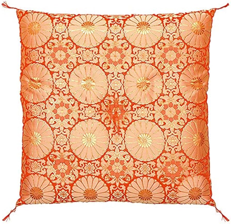 Amazon｜【仏前座布団 金襴 赤 化繊綿入】[仏壇座布団 導師布団 お寺様