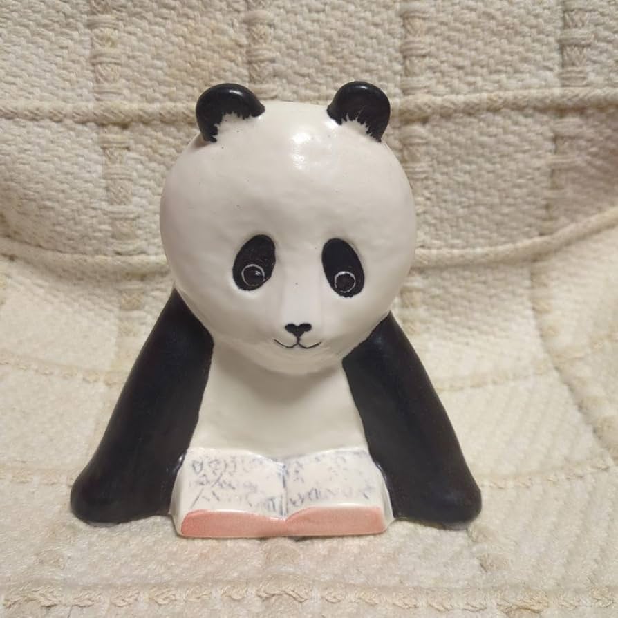 Amazon.co.jp: 箱付き！ リサラーソン パンダ 陶器 新潮文庫 yonda