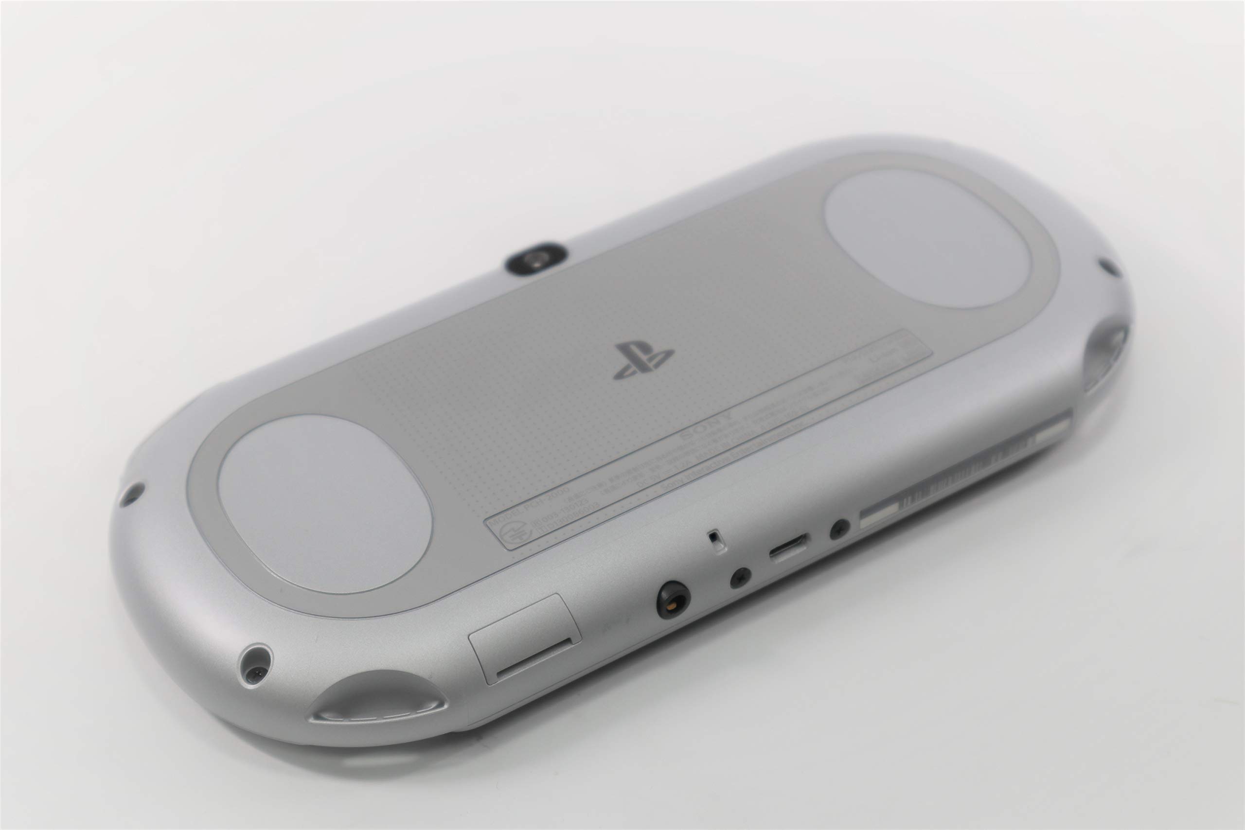 Amazon | PlayStation Vita Wi-Fiモデル シルバー (PCH-2000ZA25