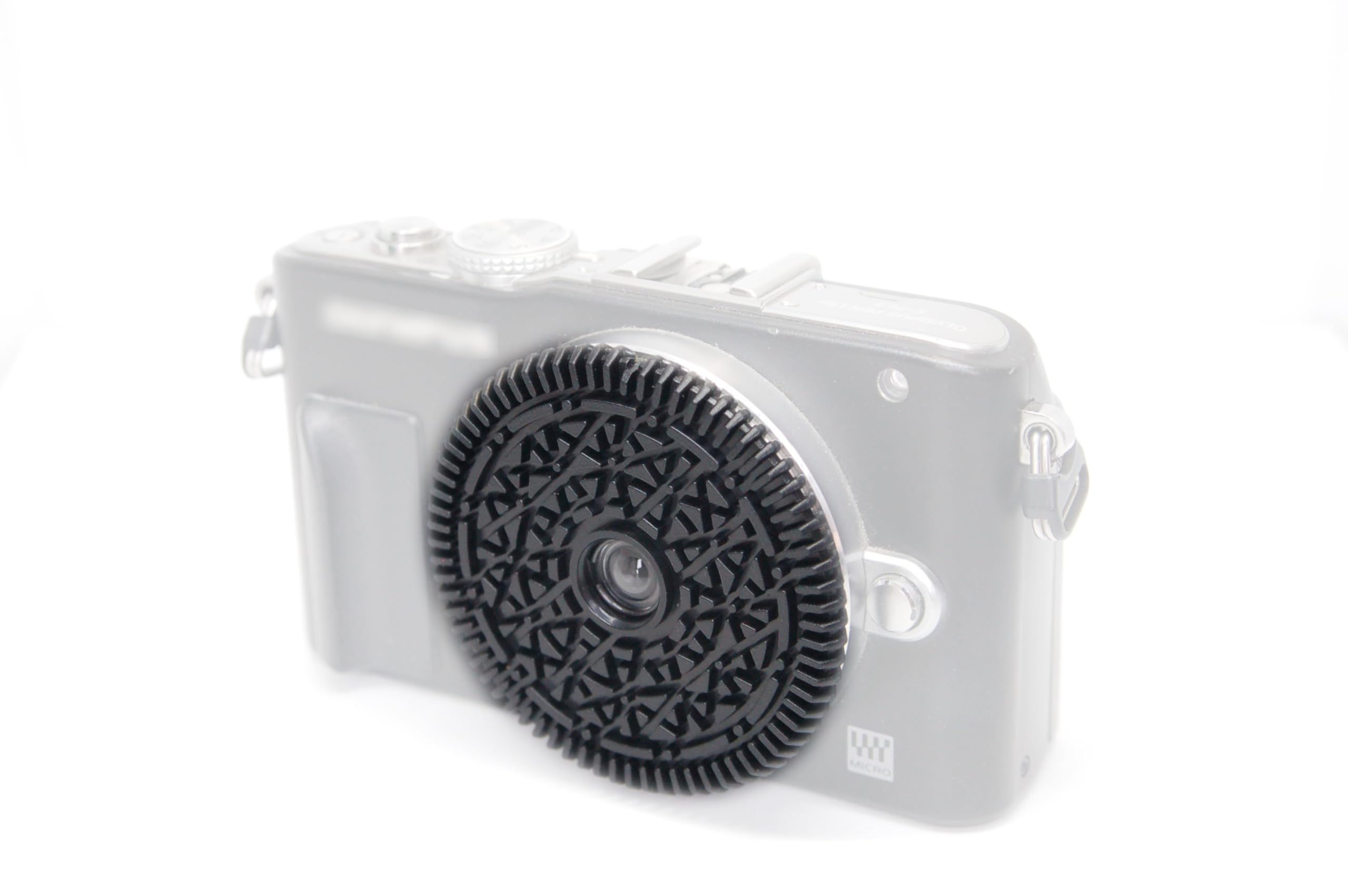 Amazon.com : 25mm F10 Free Focus Pancake Lens for M43 Mount