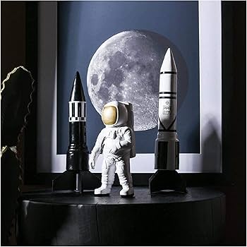 Amazon.co.jp: 彫刻の卓上像 現代彫刻像工芸品家族、現代宇宙飛行士