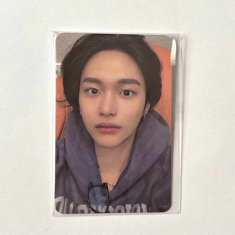 Amazon.co.jp: RIIZE ウォンビン トレカ smtown&store 特典 : おもちゃ