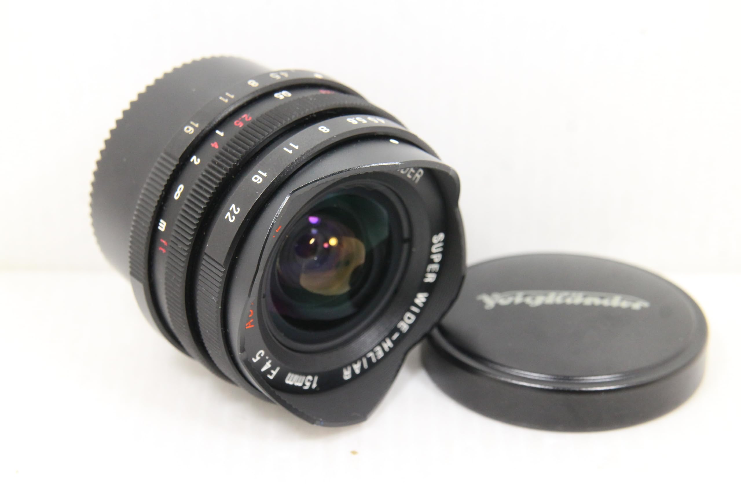 Amazon | VoightLander 単焦点広角レンズ Super Wide Heliar 15mm F4.5