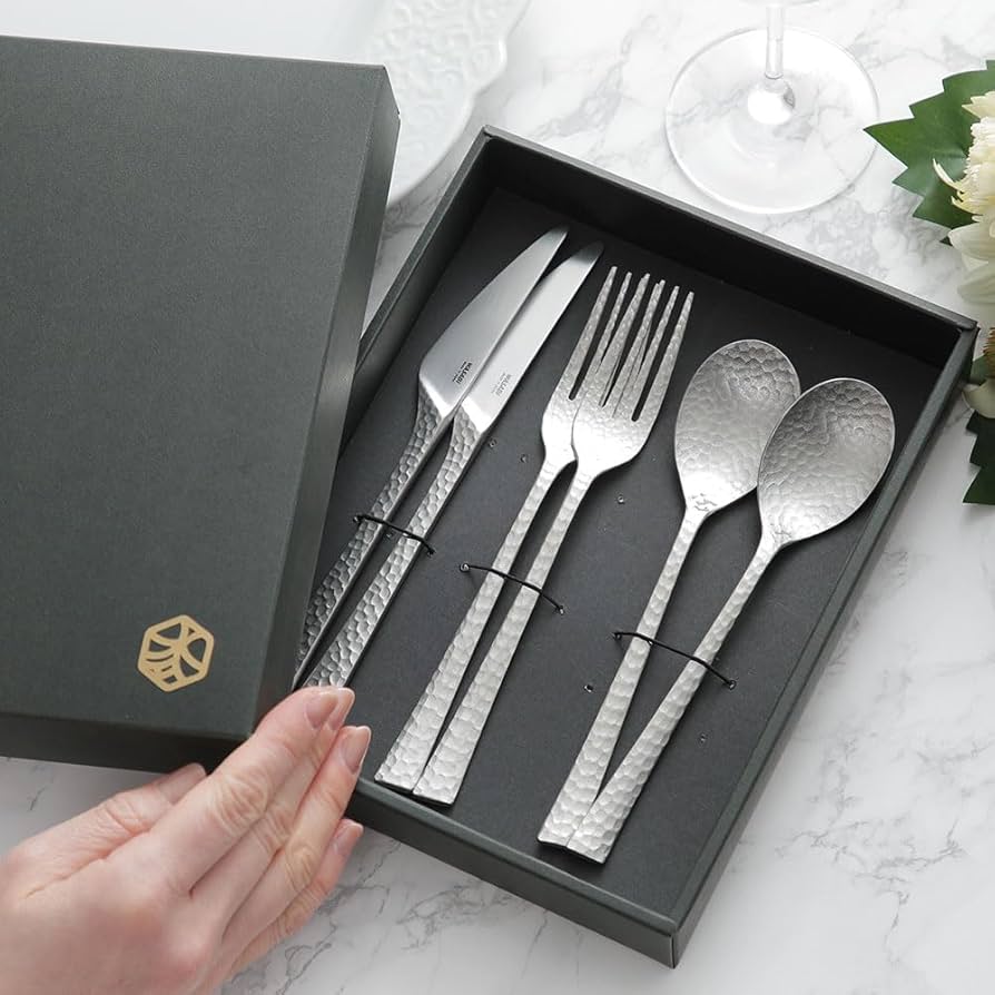 Amazon | ワサビ プレミアム ステンレス製 カトラリー ディナーセット