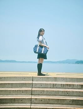 Amazon.co.jp: 野中ここな 1st写真集 うたかた : 野中 ここな: 本