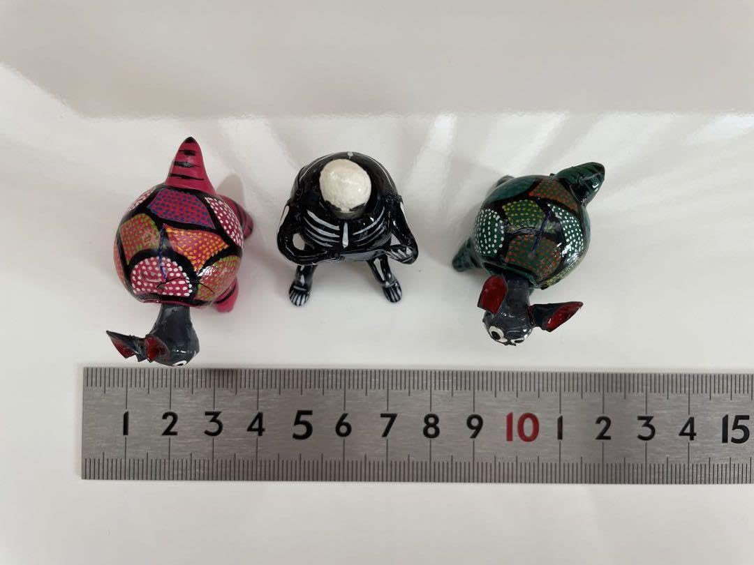 Amazon.co.jp: メキシコの民芸品 アレブリヘ 3点セット ウサギと骸骨の