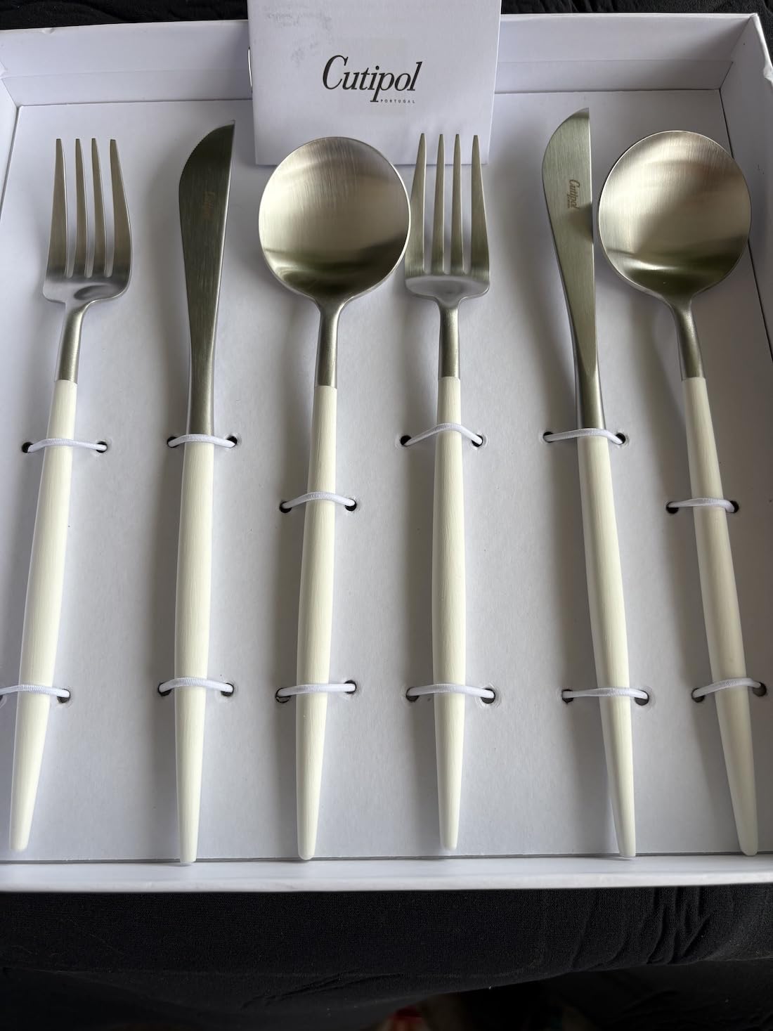 Amazon｜Cutipol(クチポール) (正規品)()GOA ホワイトシルバー