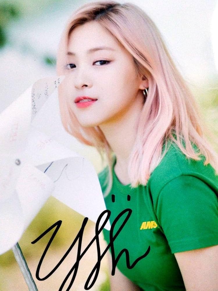 ITZY リュジン 直筆サイン入りトレカ SSJYP superstarjyp セール中