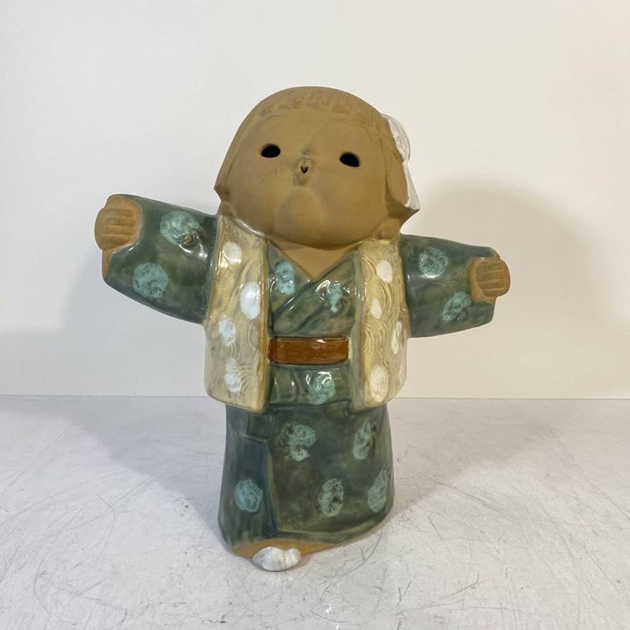 Amazon.co.jp: 常滑焼 大西 元勝 童 童子 土人形 陶器 人形 フィギュ