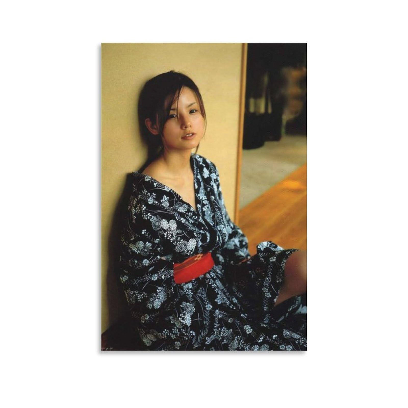 Amazon.co.jp: 小西真奈美写真セクシー壁飾りポスター (5) キャンバス