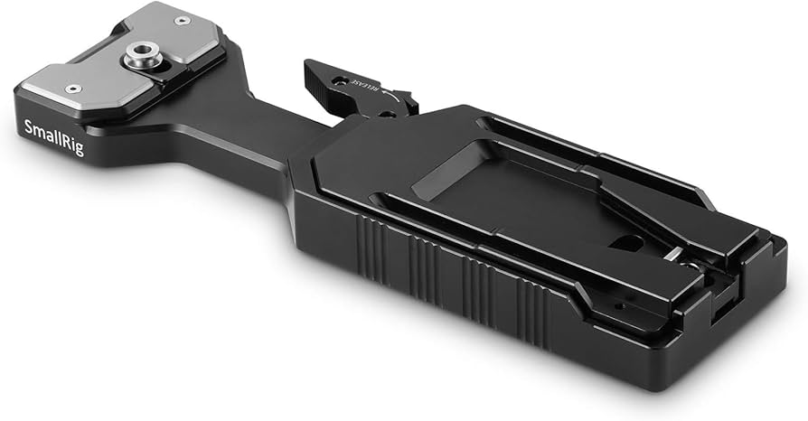 Amazon | SMALLRIG ユニバーサルクイックリリース三脚アダプター